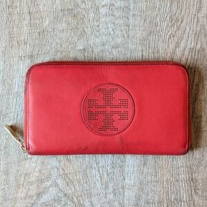 Tory Burch Kipp Zip Continental Clutch Red Wallet
